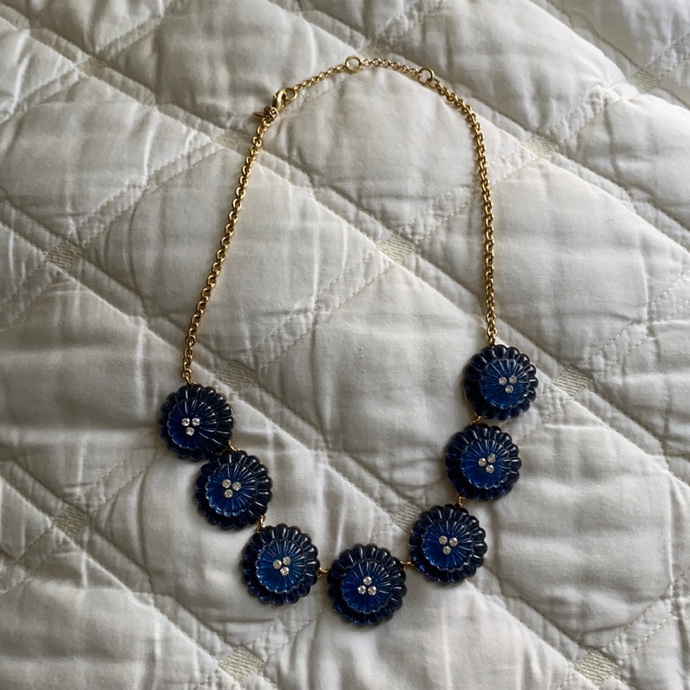 Ann Taylor statement necklace